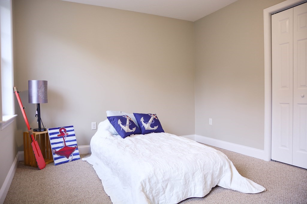 172 Fitchburg Road Townsend, MA 01469 - Photo 27 of 33