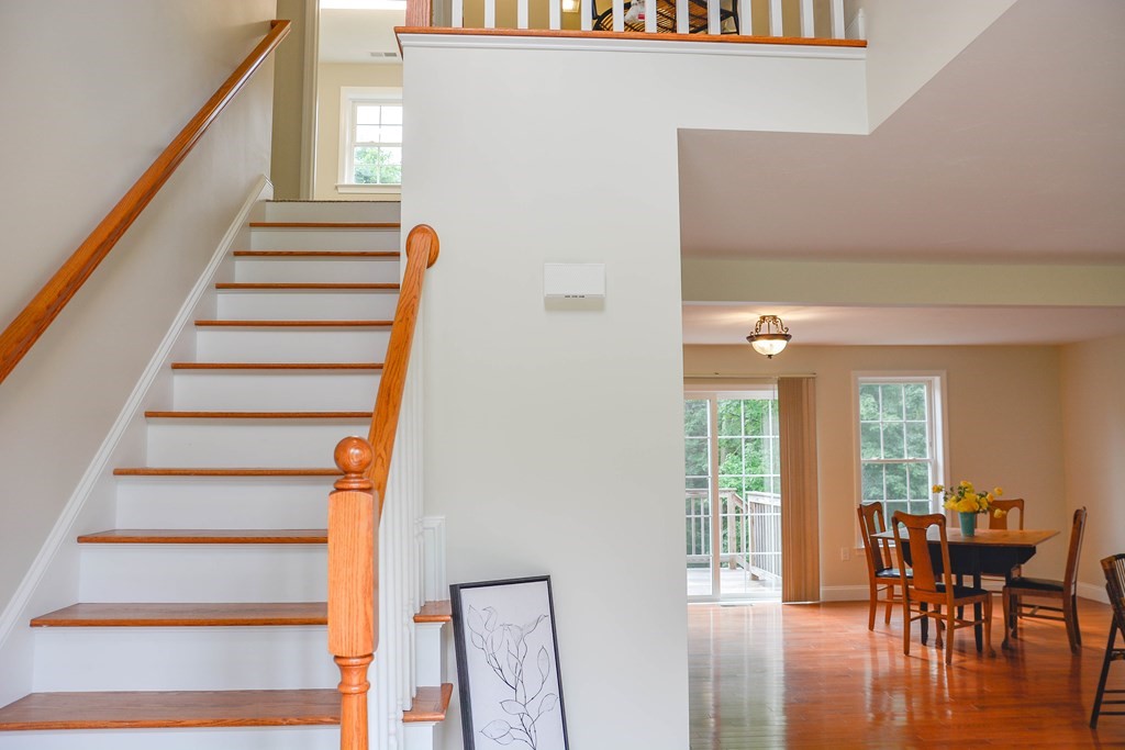 172 Fitchburg Road Townsend, MA 01469 - Photo 8 of 33