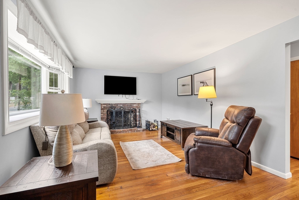 54 Delwood Road Tewksbury, MA 01876 - Photo 13 of 27 Gallery Image 13