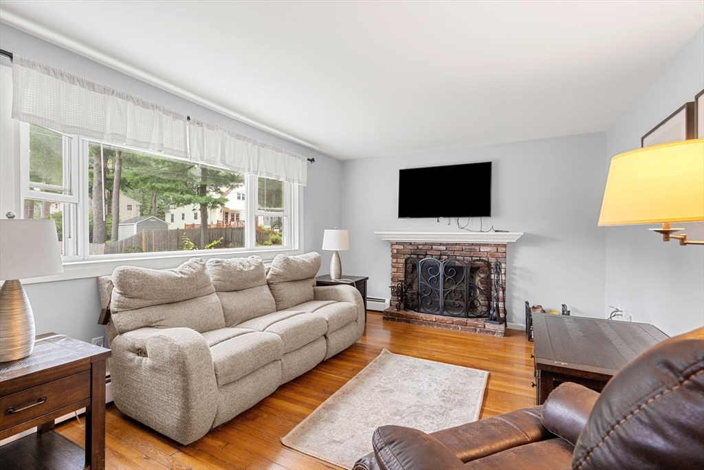 54 Delwood Road Tewksbury, MA 01876 - Photo 14 of 27 Gallery Image 14