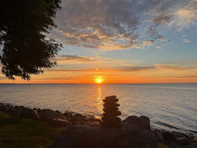 $299,900 | 8344 Tuxedo Road, Unit 337, Onamia, MN 56359