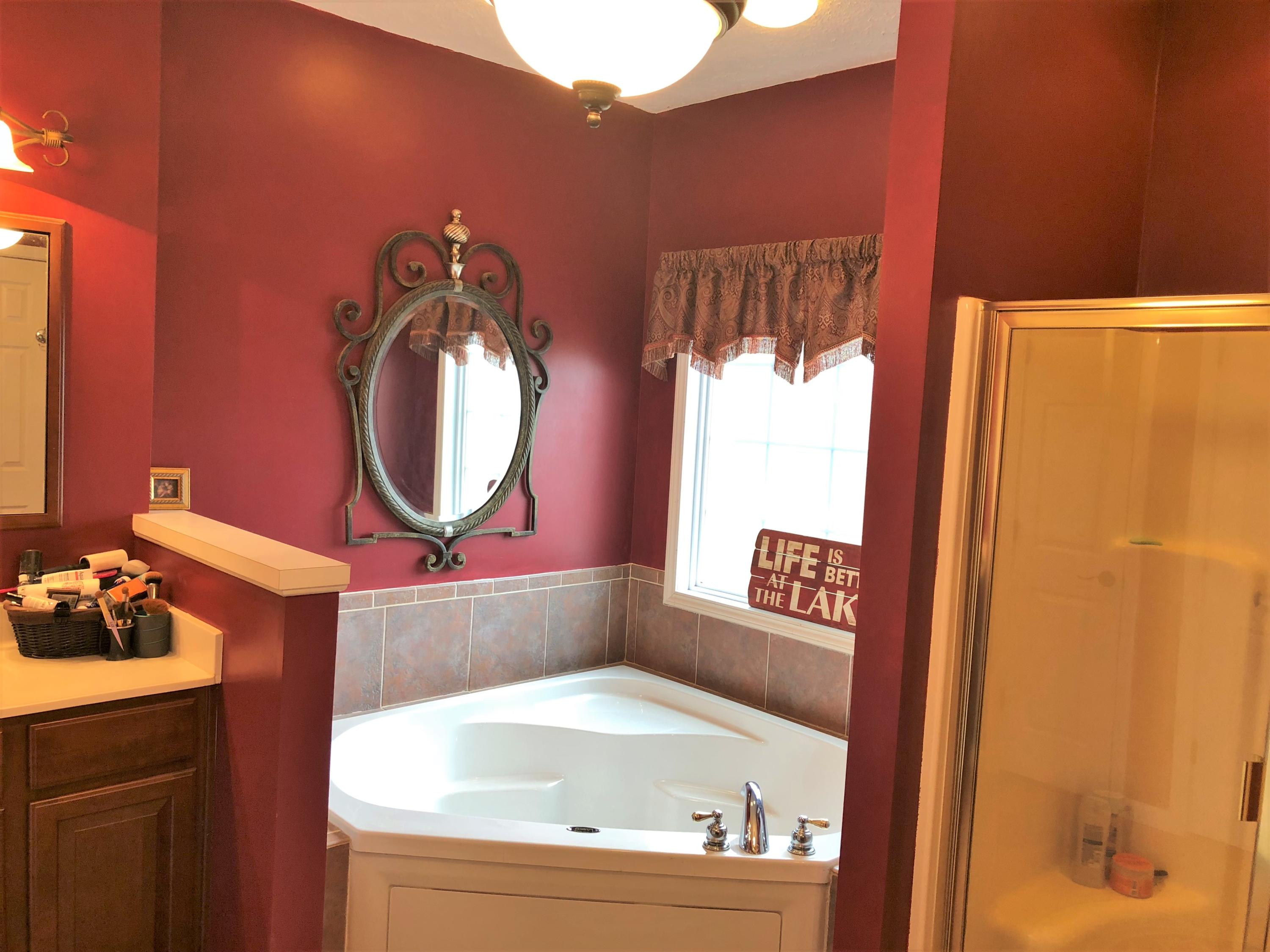 839 Morewood Road Hardy, VA 24101 - Photo 27 of 64 Master Bath
