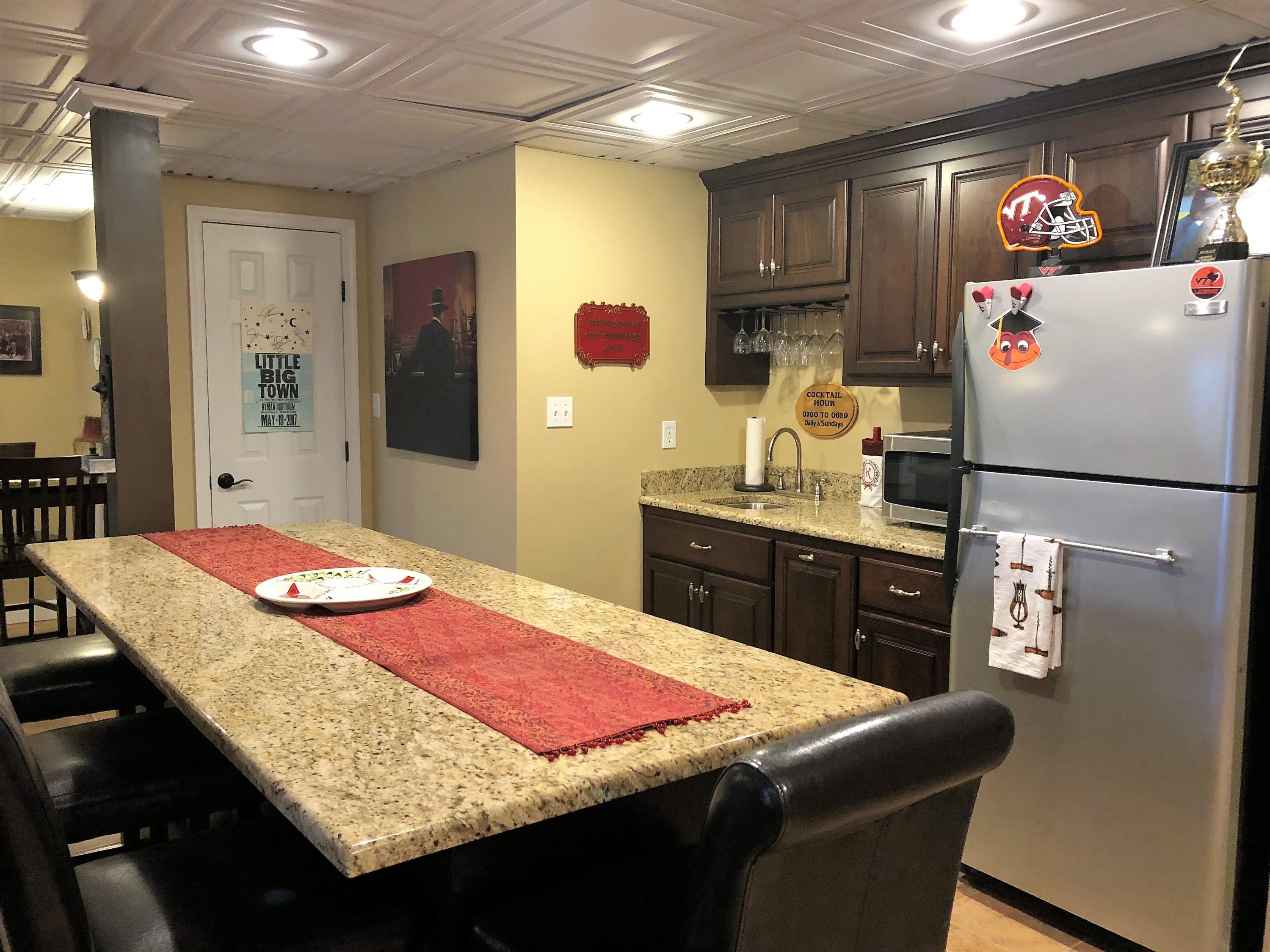 839 Morewood Road Hardy, VA 24101 - Photo 49 of 64 Wet Bar