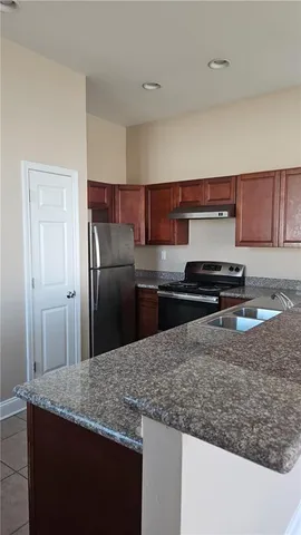 $1,325 | 3509 Hamburg Street, New Orleans, LA 70122