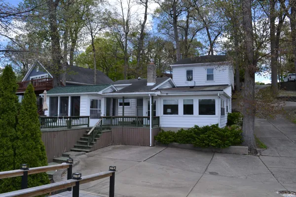 $599,000 | 10922 North Lower Lake Shore Drive, Monticello, IN 47960