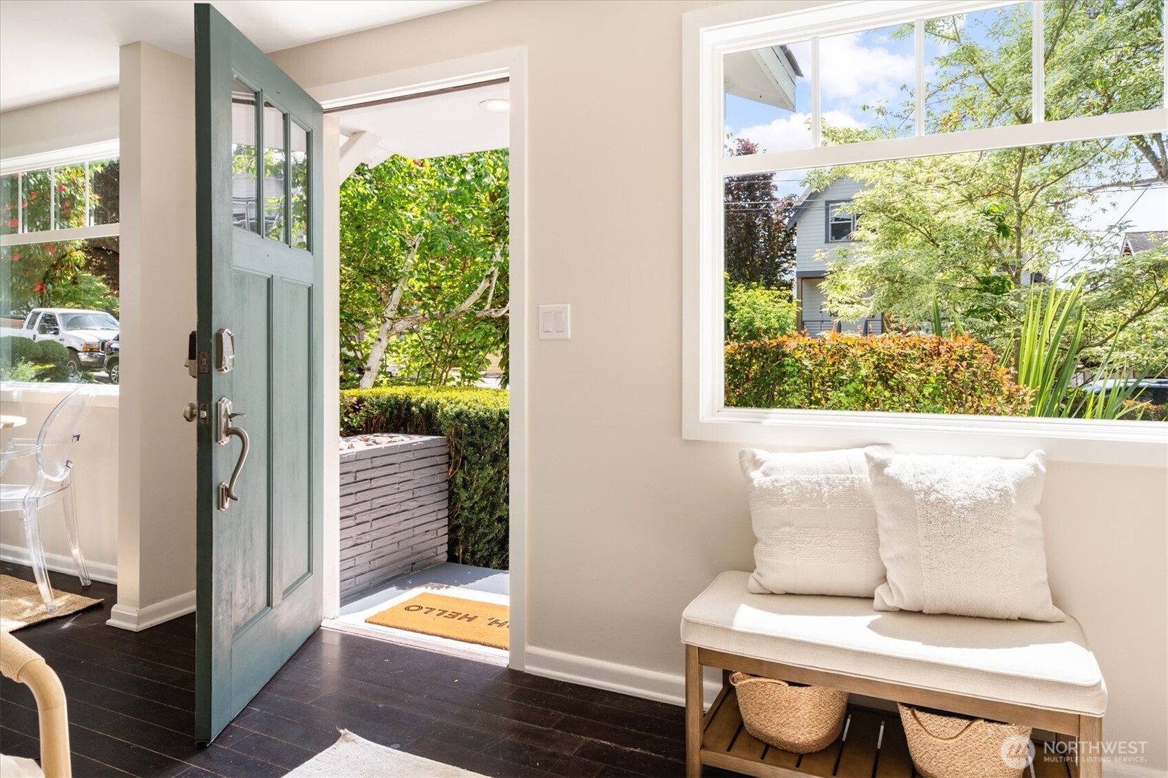526 North 84th Street Seattle, WA 98103 - Photo 3 of 40 Gallery Image 3