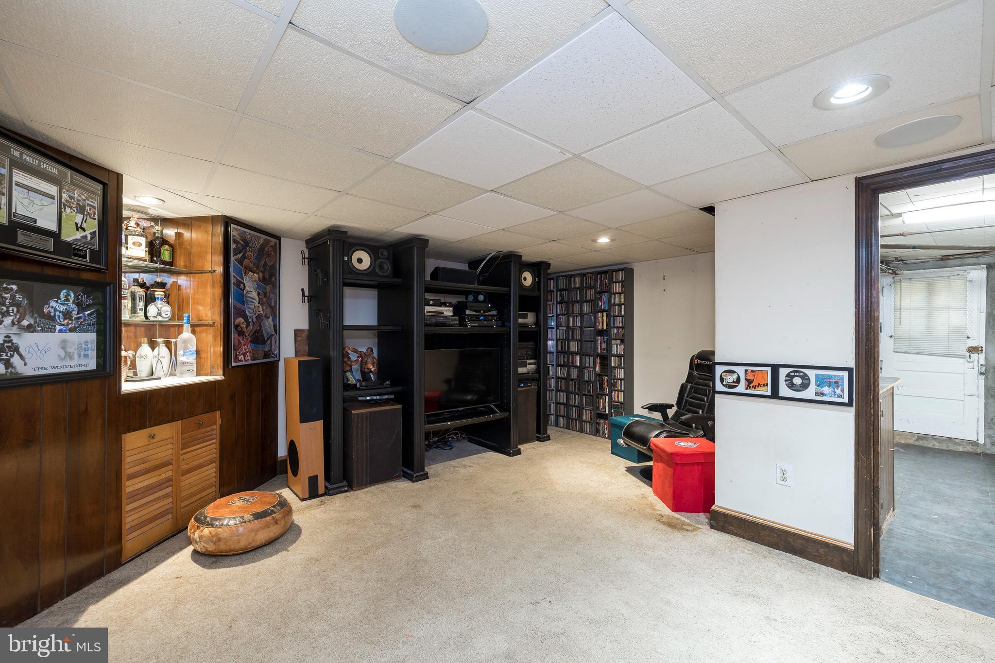 909 Marlyn Road Philadelphia, PA 19151 - Photo 22 of 28