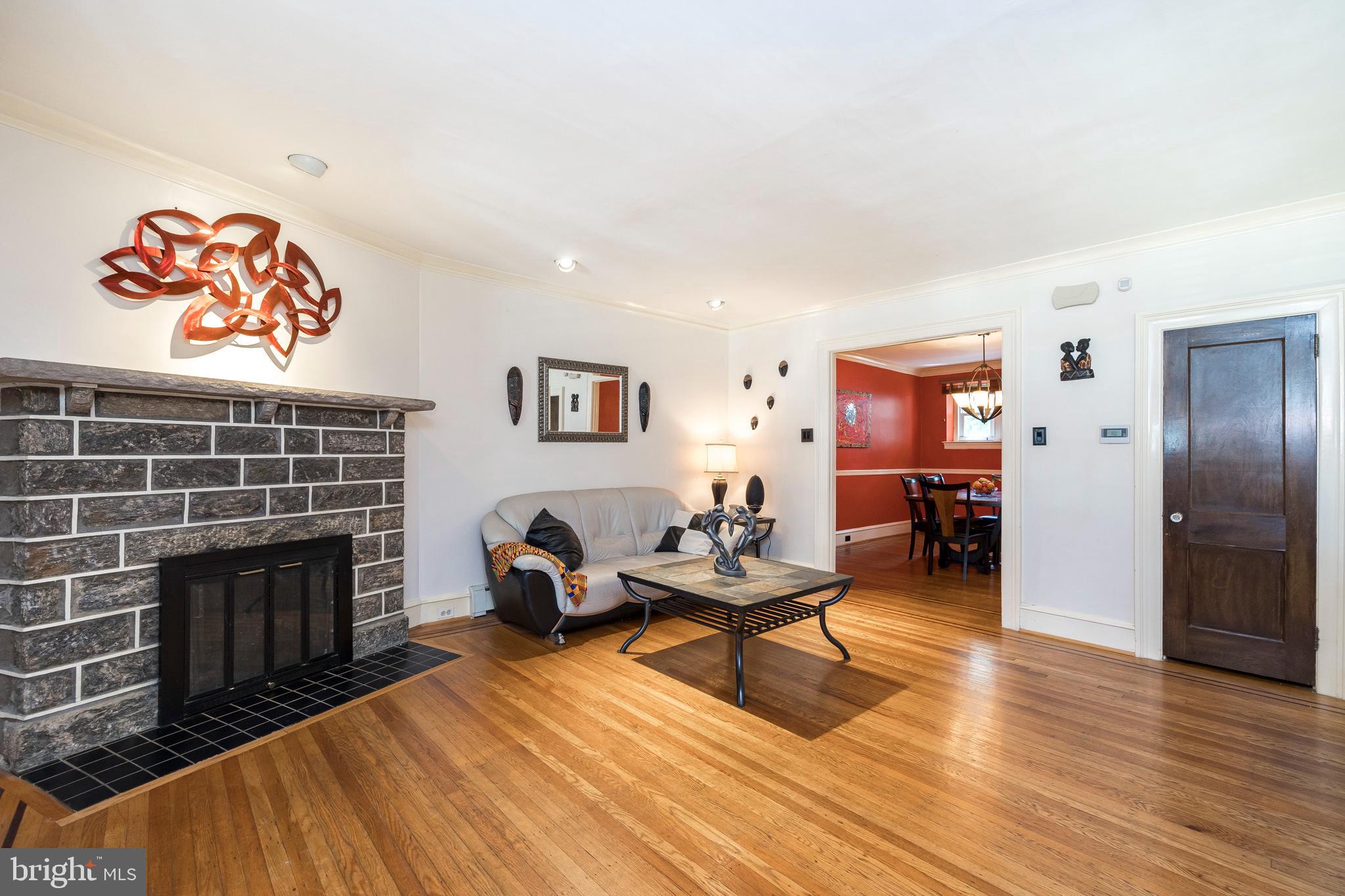 909 Marlyn Road Philadelphia, PA 19151 - Photo 4 of 28