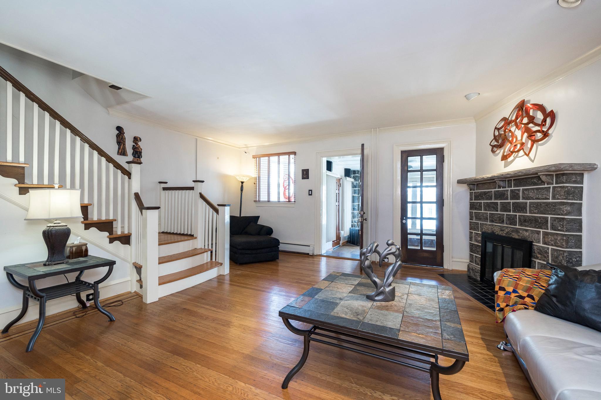 909 Marlyn Road Philadelphia, PA 19151 - Photo 5 of 28
