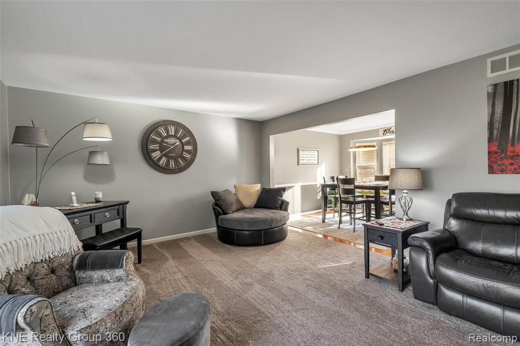 5339 Eagle Road Highland, MI 48356 - Photo 6 of 45