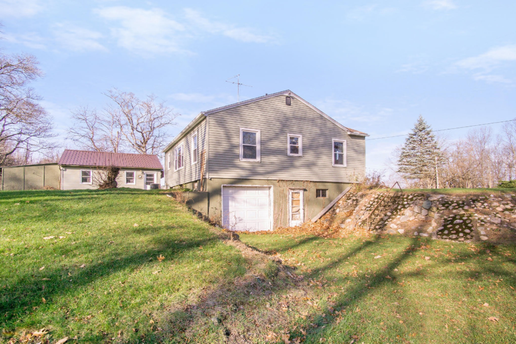 18511 Highway 86 Three Rivers, MI 49093 - Photo 15 of 17 DSC00007