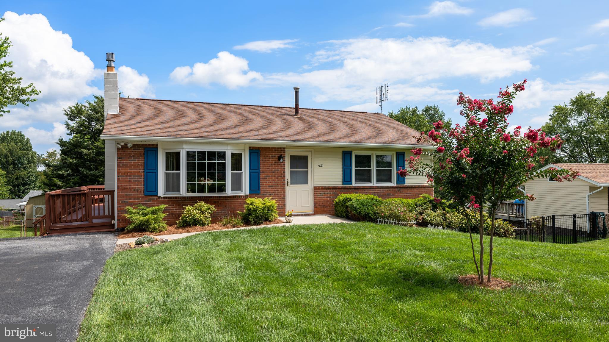 1621 Thomas Drive Point of Rocks, MD 21777 - Photo 44 of 46