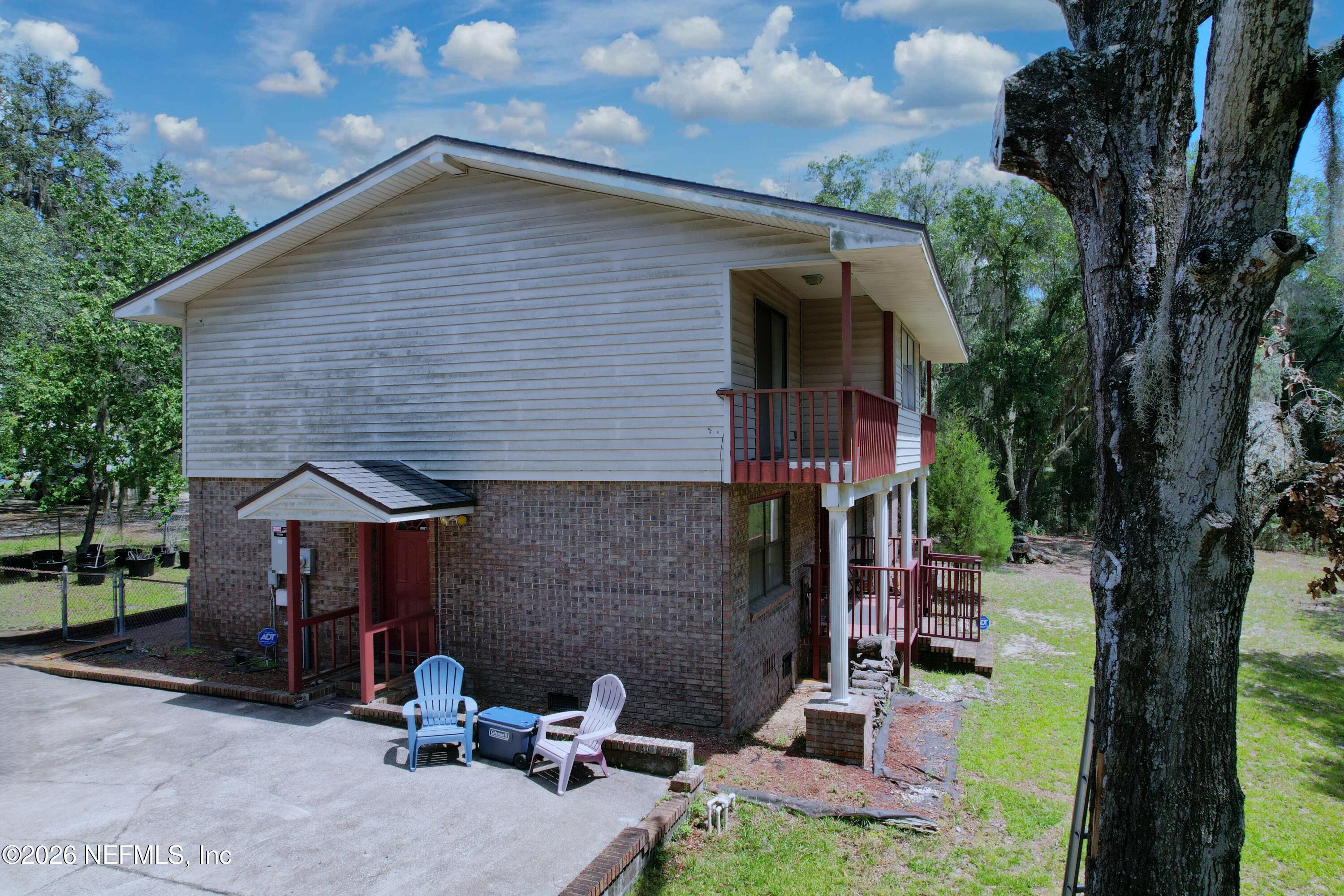 160 Keuka Road Interlachen, FL 32148 - Photo 9 of 51 5