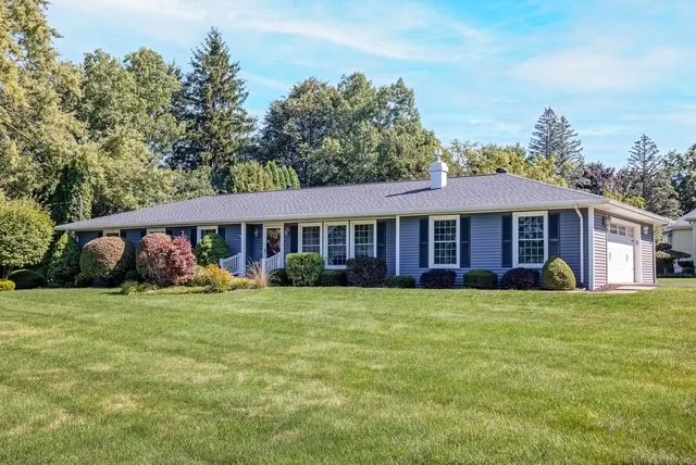 $325,000 | 9 Jefferson Avenue, Le Roy, NY 14482