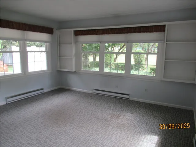 $325,000 | 9 Jefferson Avenue, Le Roy, NY 14482