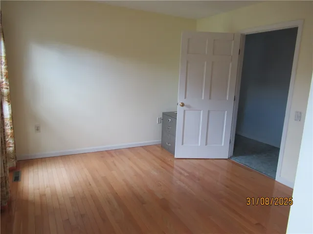 $325,000 | 9 Jefferson Avenue, Le Roy, NY 14482