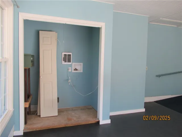 $325,000 | 9 Jefferson Avenue, Le Roy, NY 14482