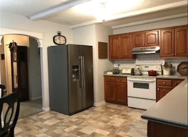 $325,000 | 9 Jefferson Avenue, Le Roy, NY 14482