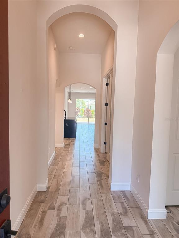 5723 Silver Sun Drive Apollo Beach, FL 33572 - Photo 3 of 39