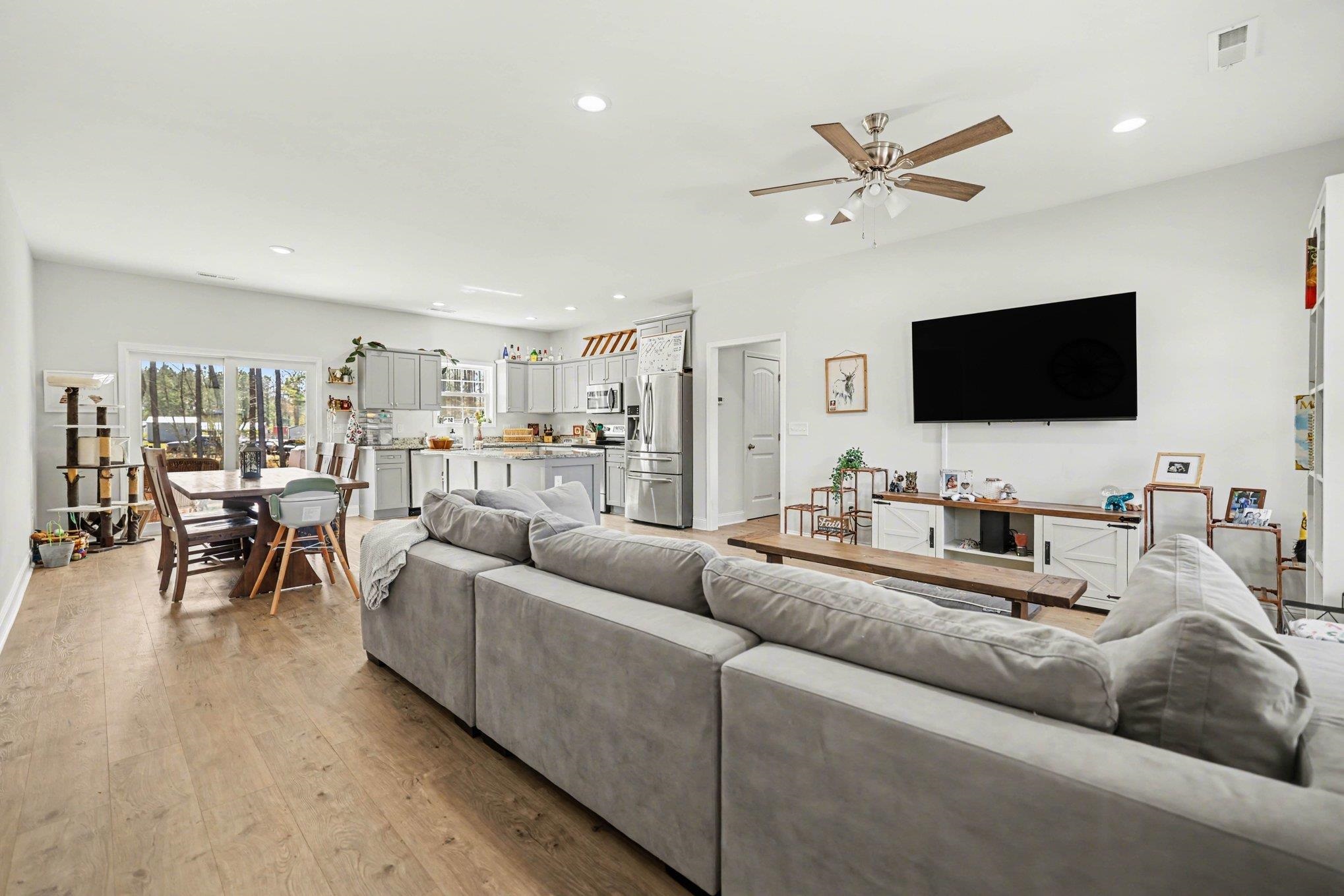 228 William Nobles Road Aynor, SC 29511 - Photo 4 of 34