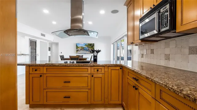 $2,790,000 | 2445 Southeast 8th Street, Pompano Beach, FL 33062