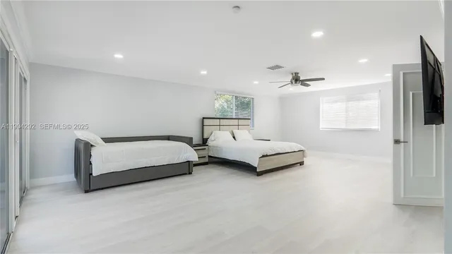 $2,790,000 | 2445 Southeast 8th Street, Pompano Beach, FL 33062