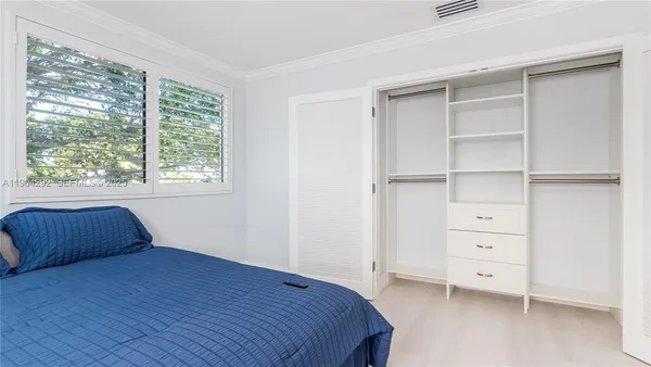 $2,500,000 | 2445 Southeast 8th Street, Pompano Beach, FL 33062