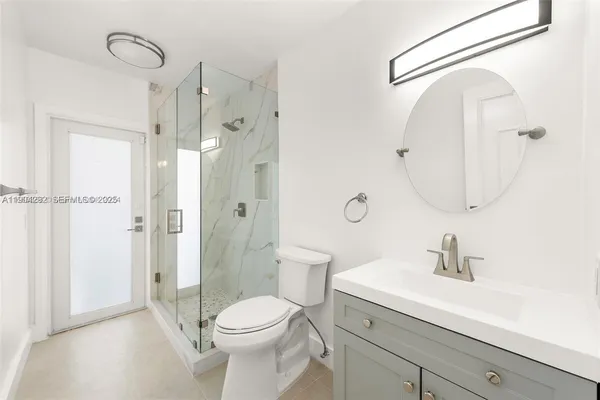 $2,500,000 | 2445 Southeast 8th Street, Pompano Beach, FL 33062