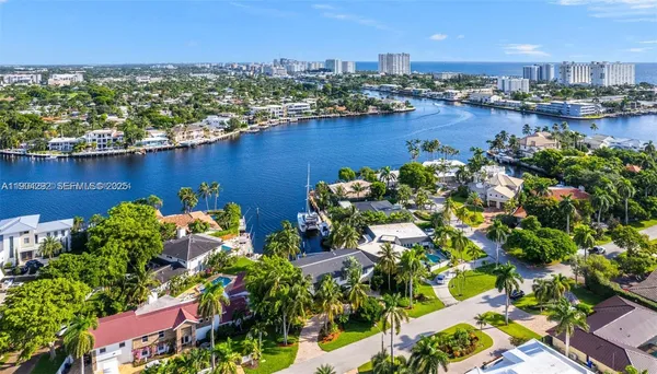 $2,500,000 | 2445 Southeast 8th Street, Pompano Beach, FL 33062