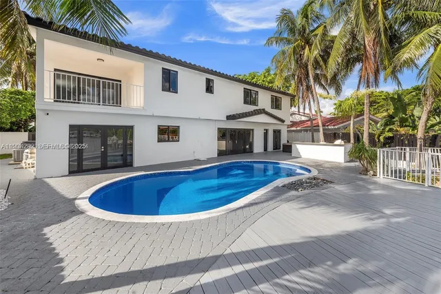 $2,790,000 | 2445 Southeast 8th Street, Pompano Beach, FL 33062