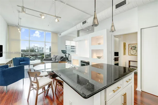 $3,200 | 2001 Biscayne Boulevard, Unit 2514, Miami, FL 33137