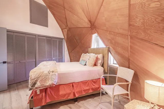 a view of balcony deck and patio