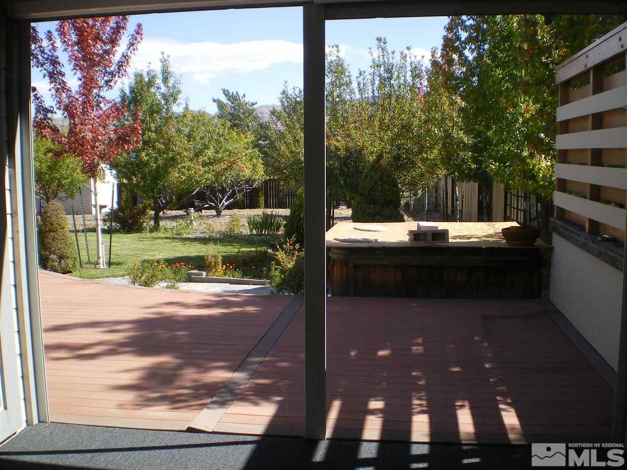 370 Flanders Road Reno, NV 89511 - Photo 24 of 25 a outdoor view of a house with a outdoor space