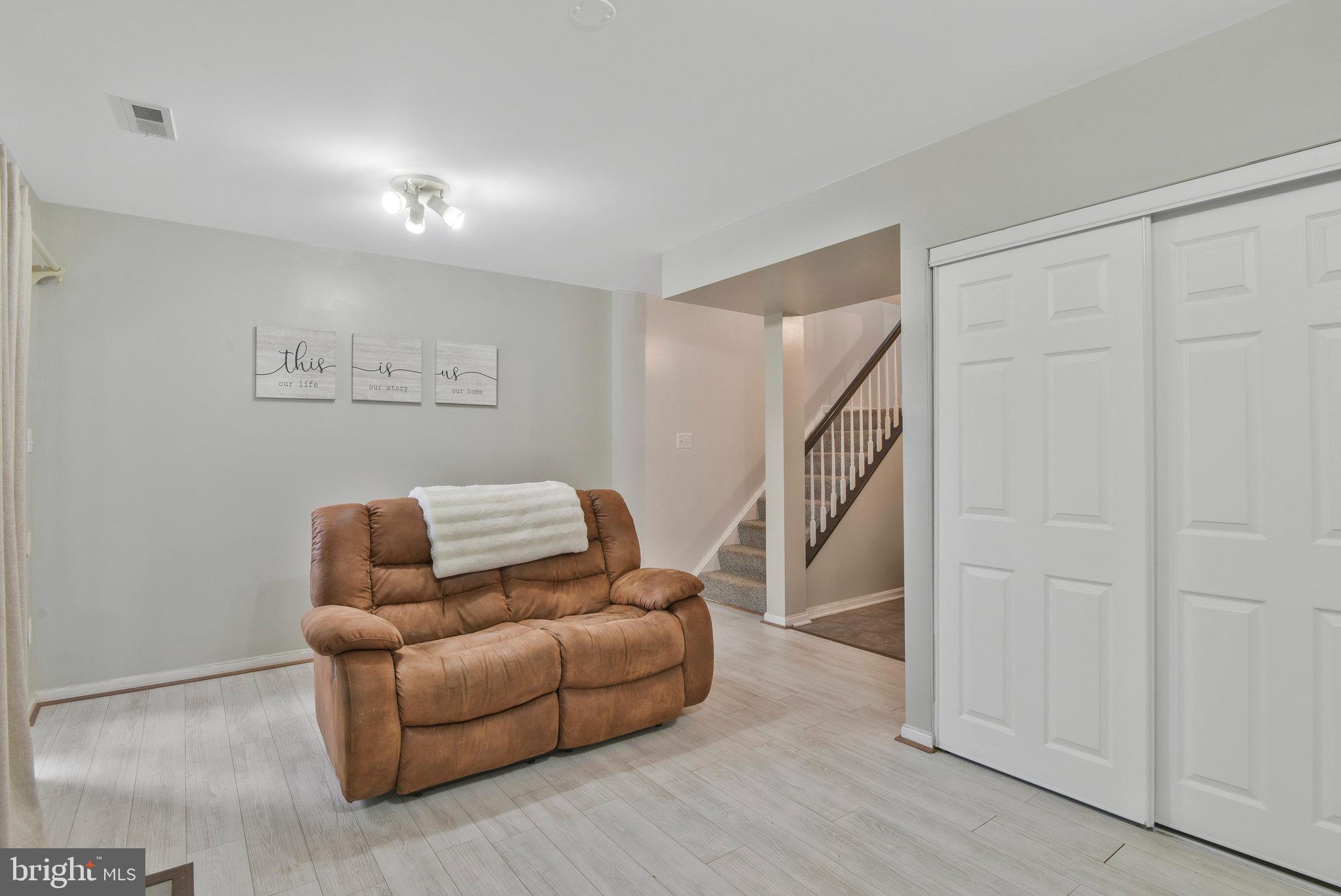 8915 Benchmark Lane Bristow, VA 20136 - Photo 12 of 33