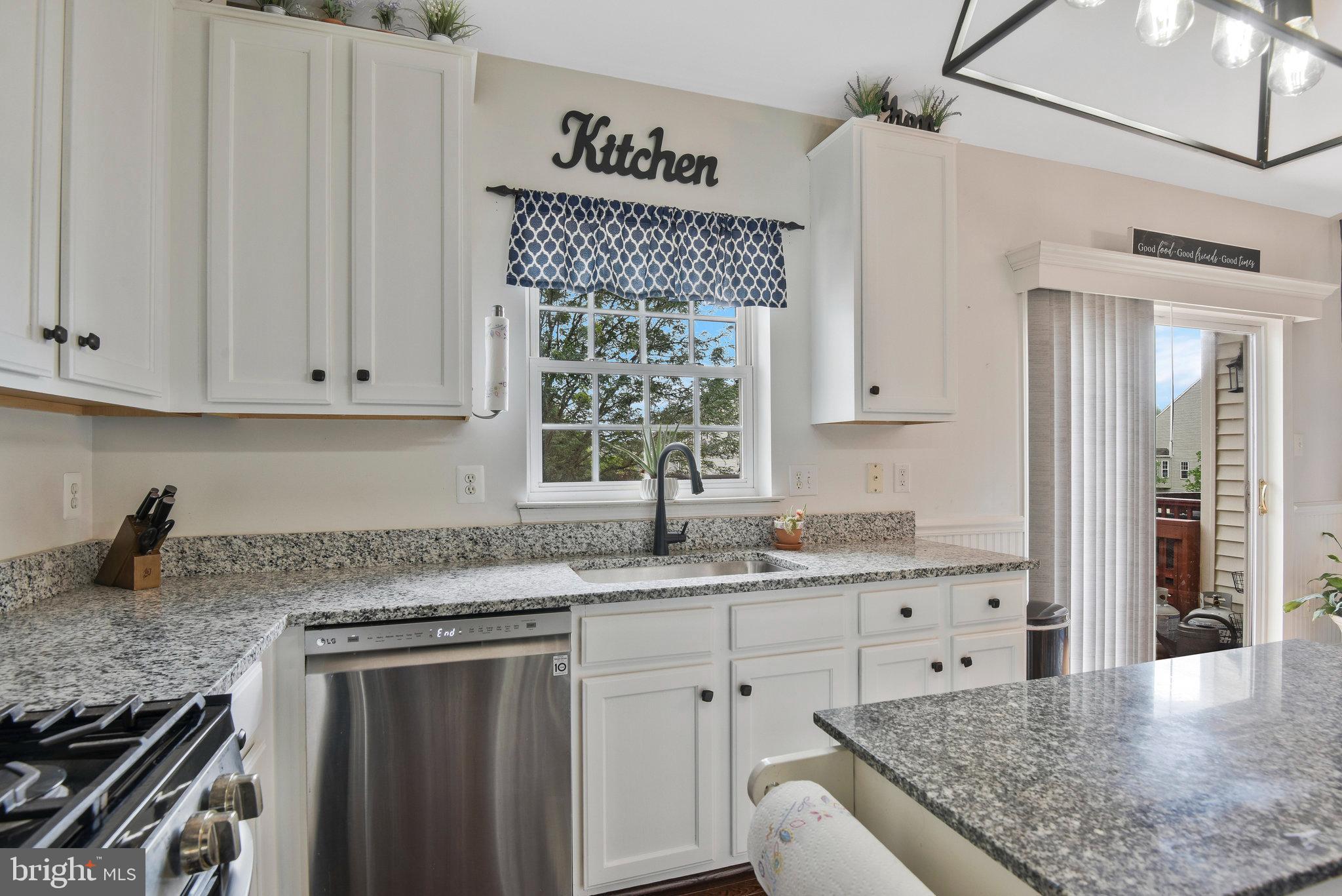 8915 Benchmark Lane Bristow, VA 20136 - Photo 17 of 33