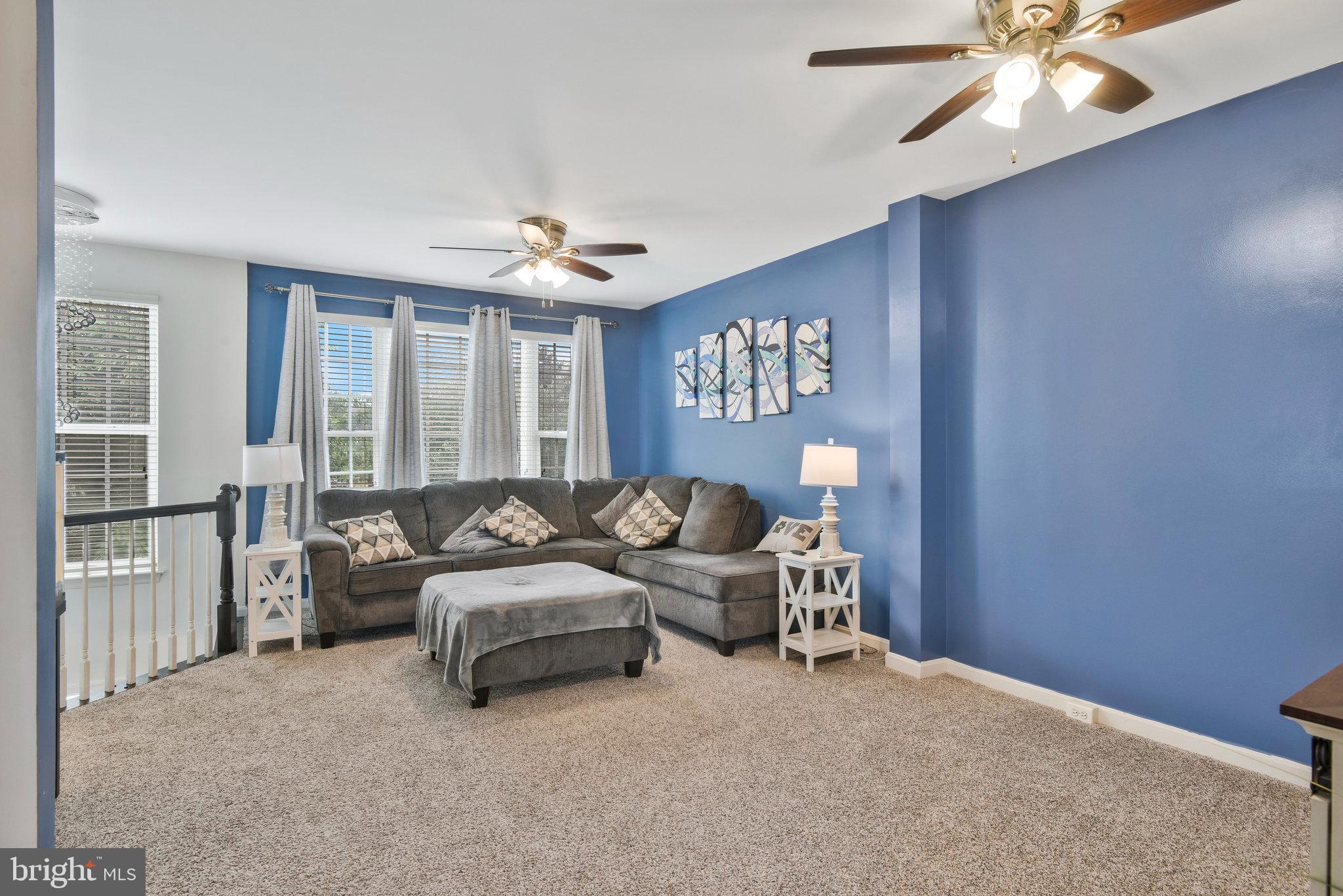8915 Benchmark Lane Bristow, VA 20136 - Photo 2 of 33
