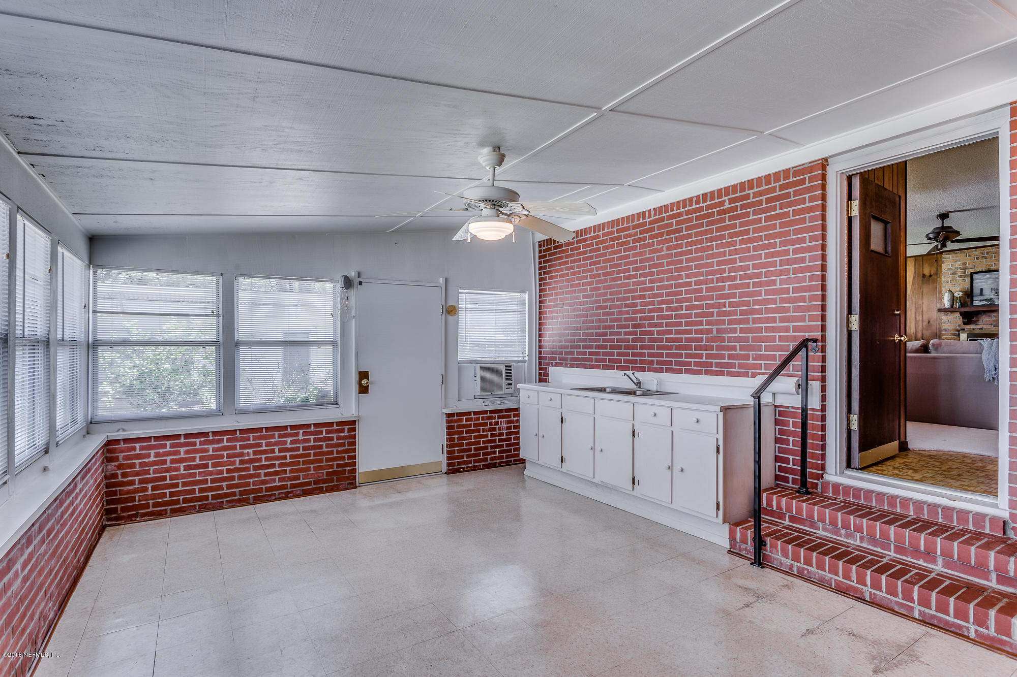 7415 Hennessy Road Jacksonville, FL 32244 - Photo 26 of 36 sunrm-4