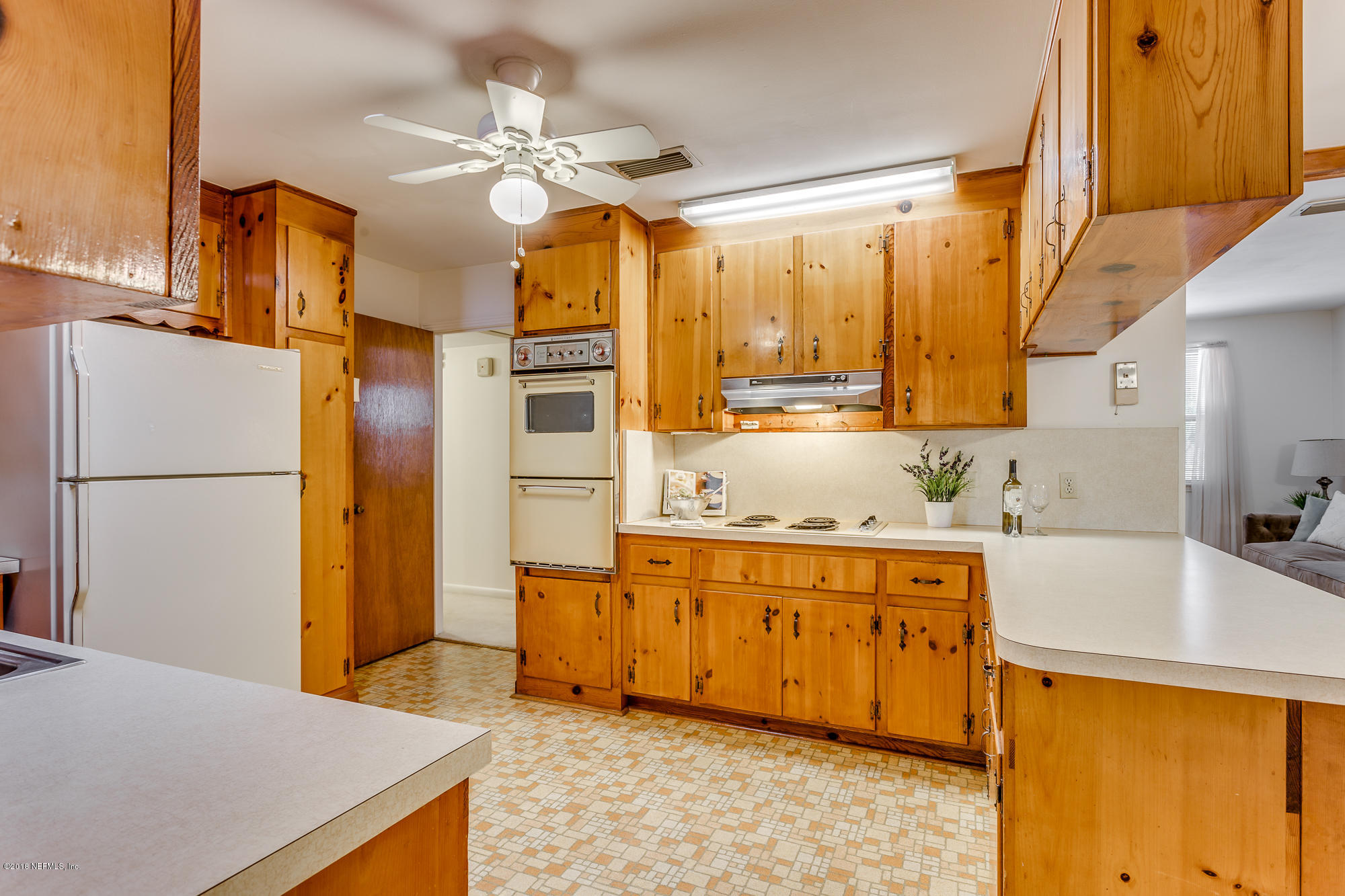 7415 Hennessy Road Jacksonville, FL 32244 - Photo 7 of 36 kitchen-17