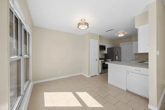 $2,000 | 6509 Krollton Drive, Austin, TX 78745