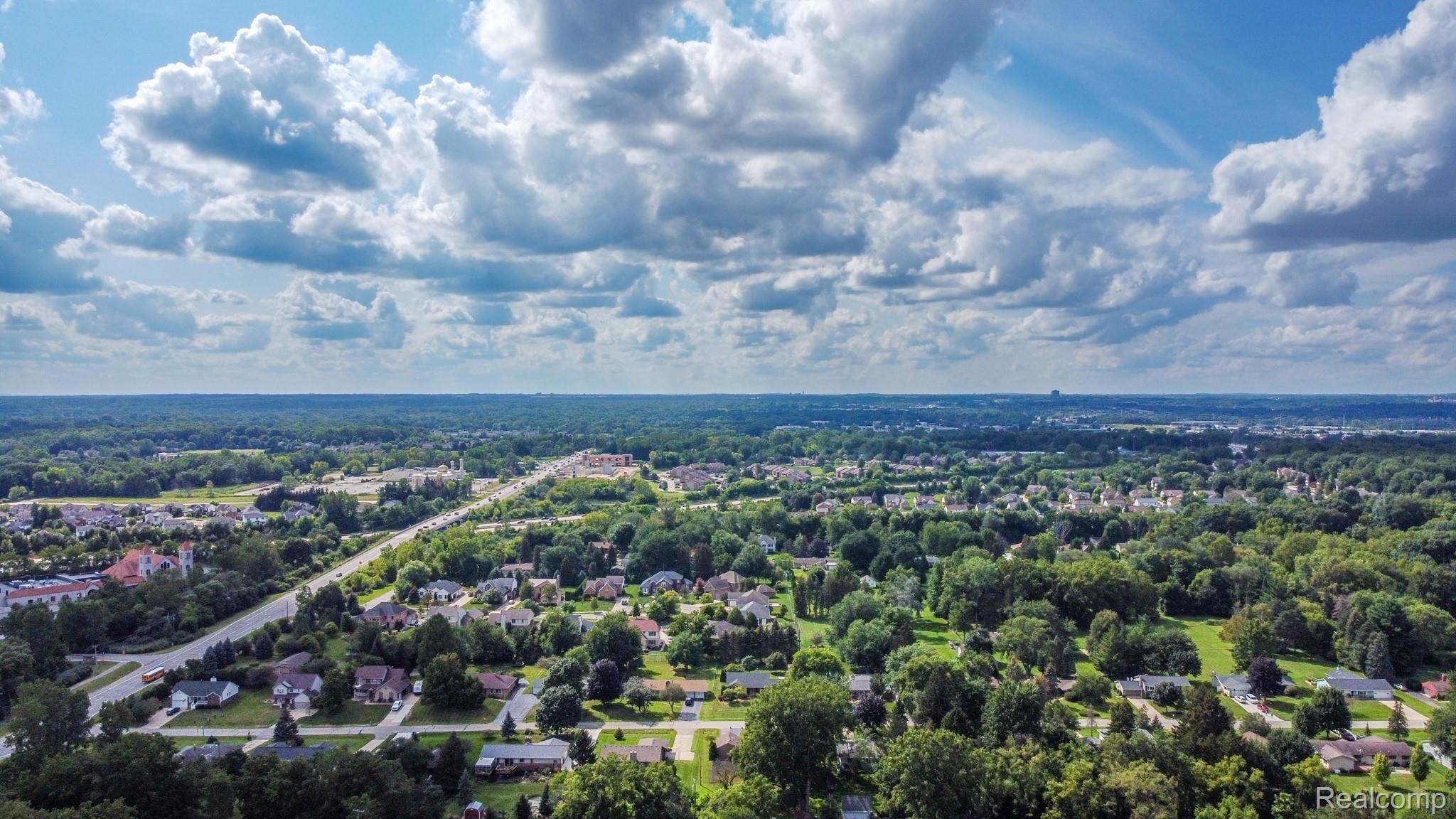 2835 Norton Lawn Street Rochester, MI 48307 - Photo 38 of 38 Aerial.jpg