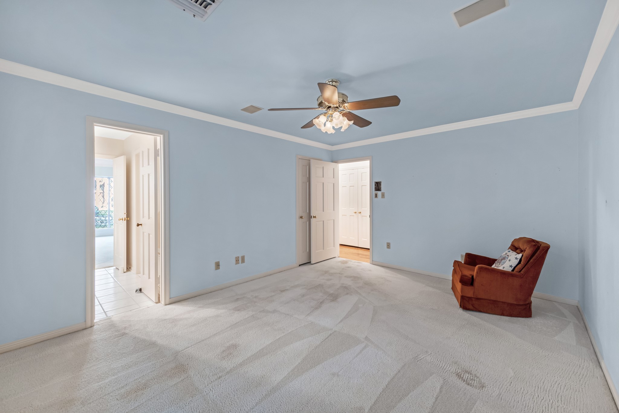 14031 Court Of Regents Houston, TX 77069 - Photo 24 of 50