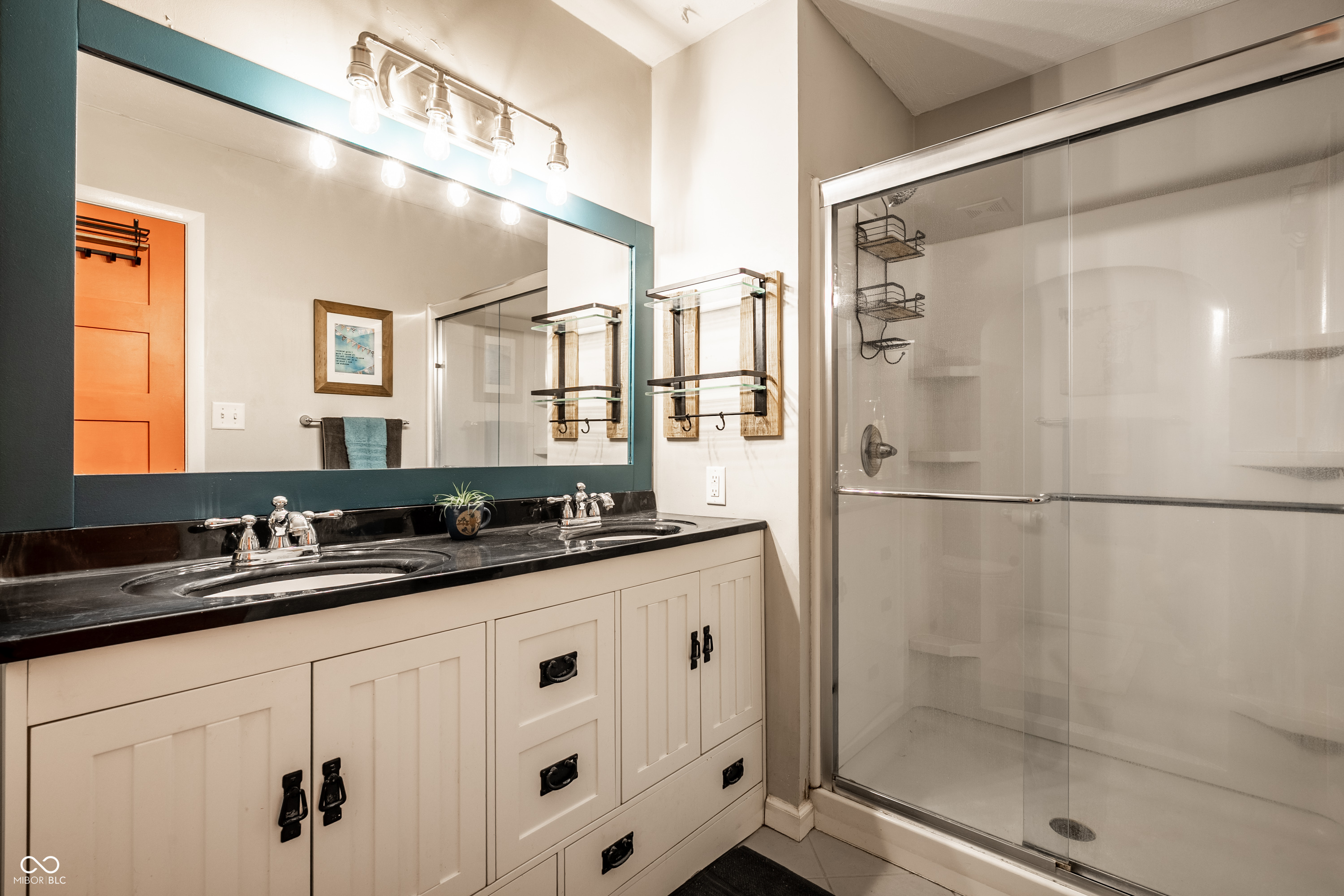845 Emerson Road Carmel, IN 46032 - Photo 25 of 39 Gallery Image 25