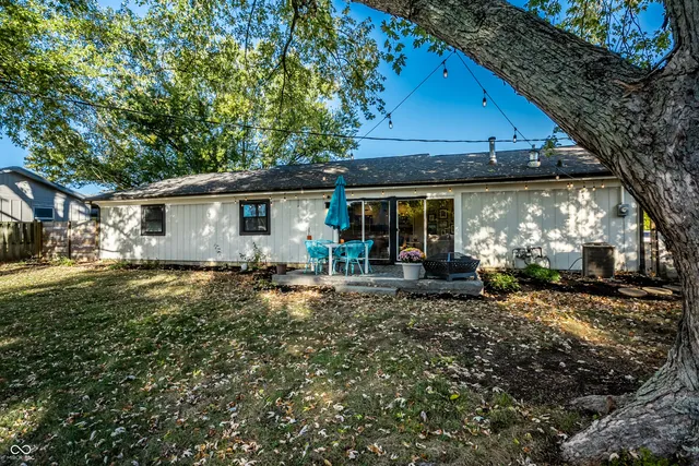 $525,000 | 845 Emerson Road, Carmel, IN 46032