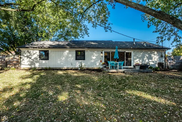 $525,000 | 845 Emerson Road, Carmel, IN 46032