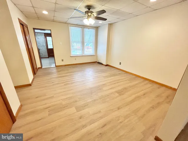 $2,100 | 149 2nd Avenue, Roebling, NJ 08554