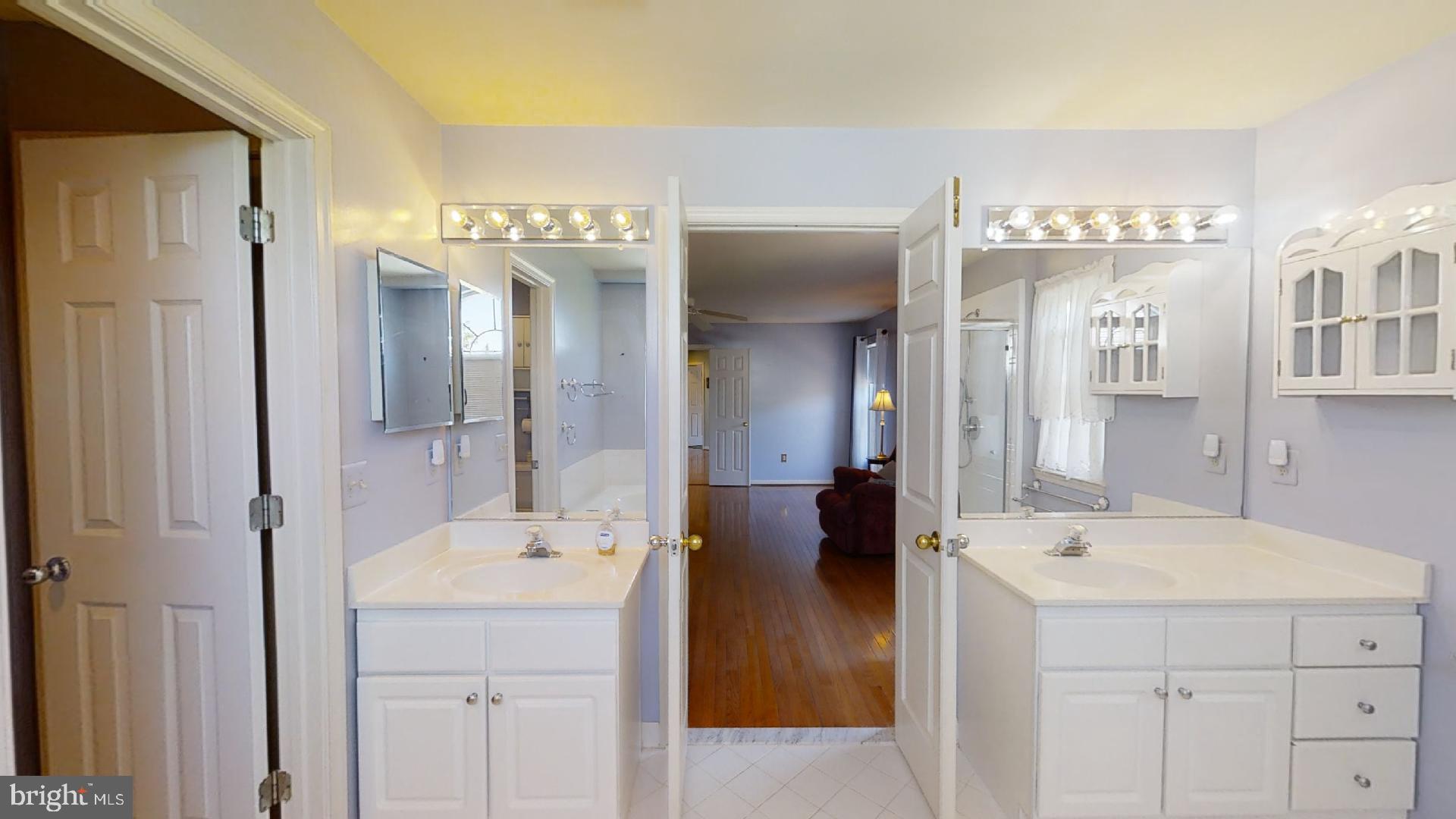 6150 Deer Ridge Trail Springfield, VA 22150 - Photo 22 of 38