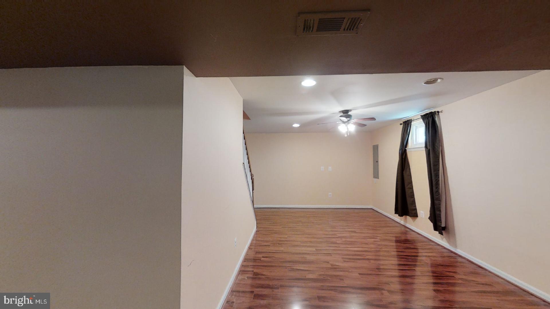 6150 Deer Ridge Trail Springfield, VA 22150 - Photo 33 of 38