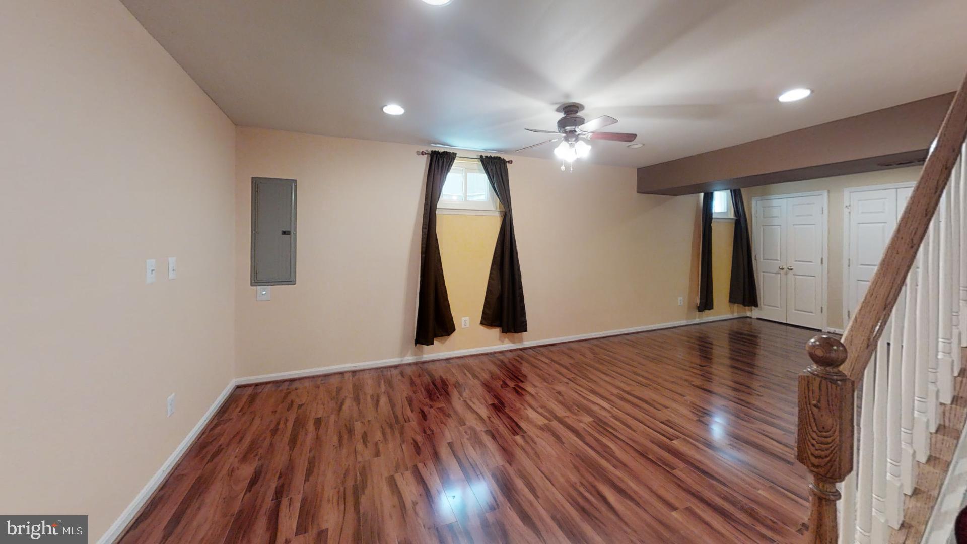 6150 Deer Ridge Trail Springfield, VA 22150 - Photo 35 of 38