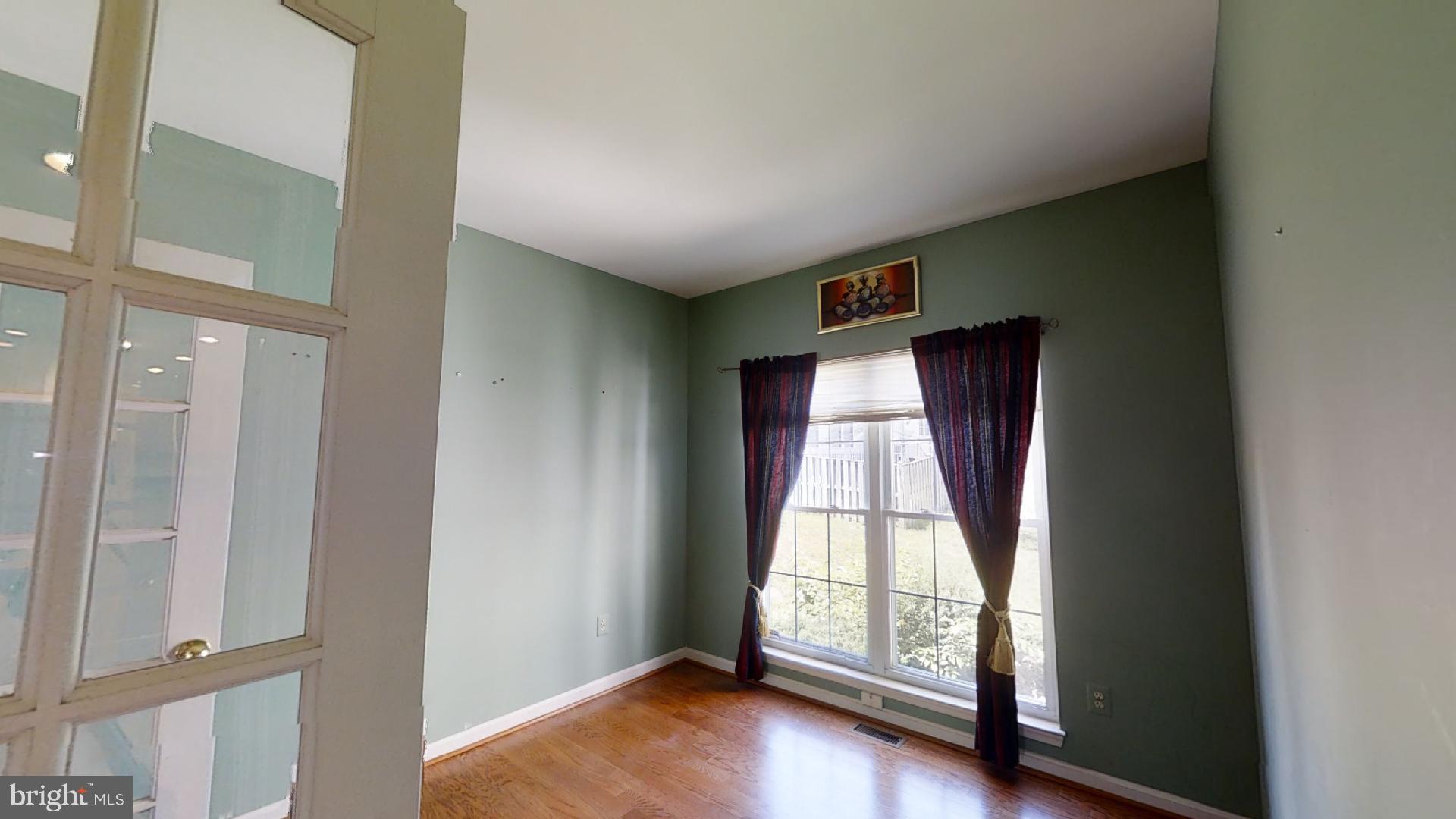 6150 Deer Ridge Trail Springfield, VA 22150 - Photo 6 of 38