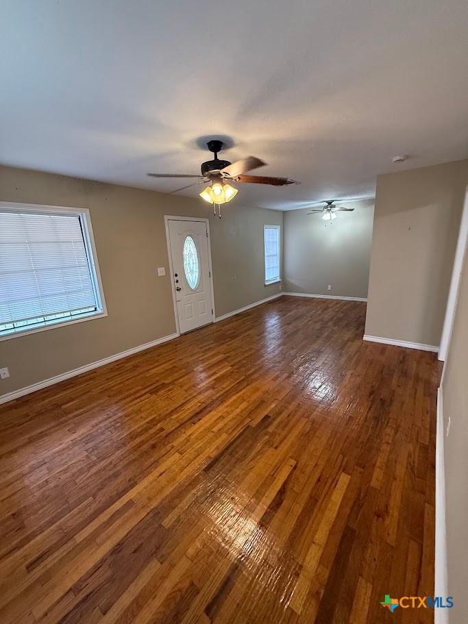 784 Samuels Street New Braunfels, TX 78130 - Photo 2 of 23